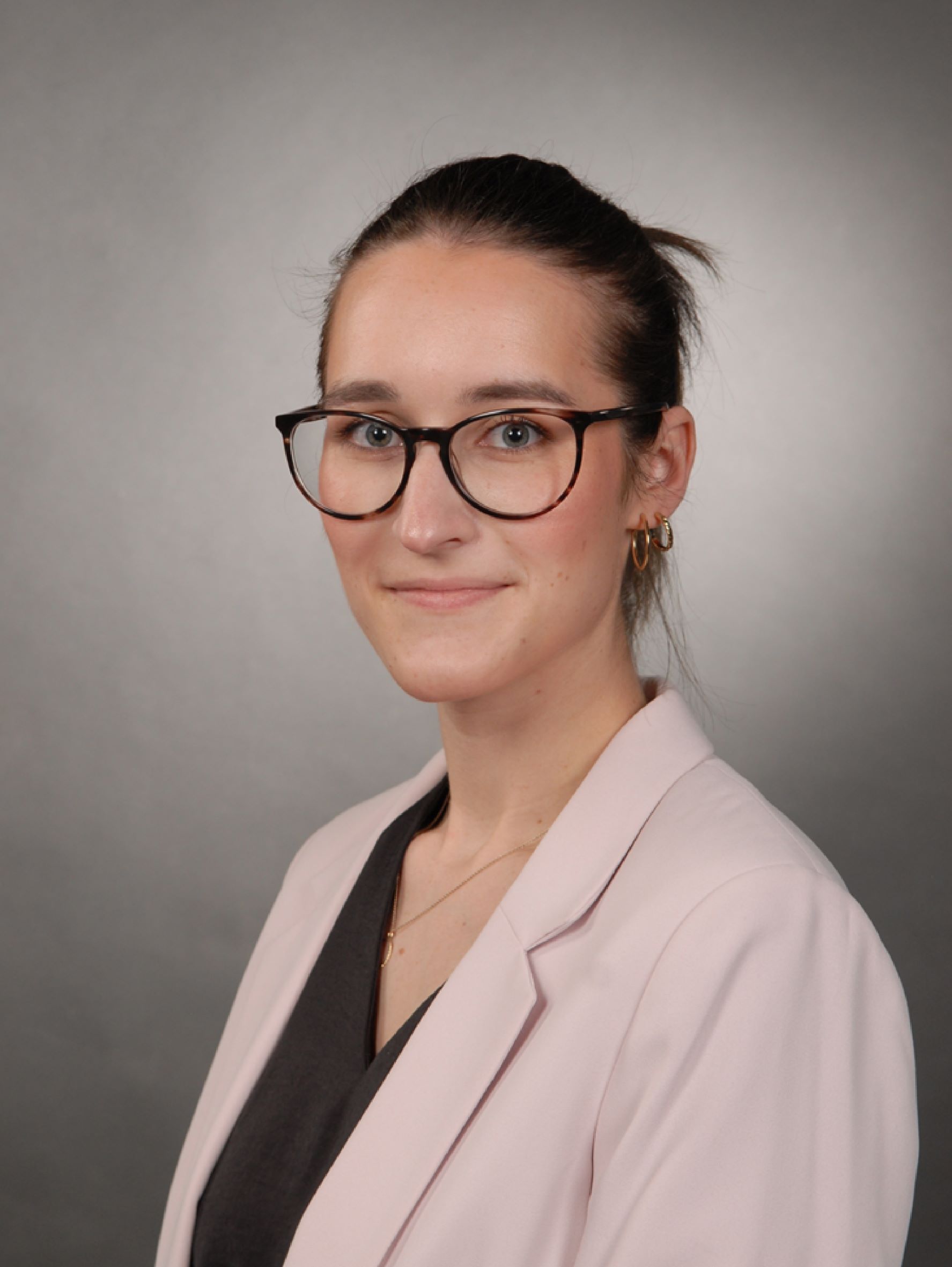 Frau Maja Steinborn