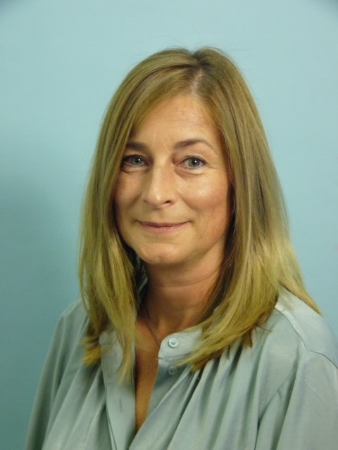 Frau Annett Wauer